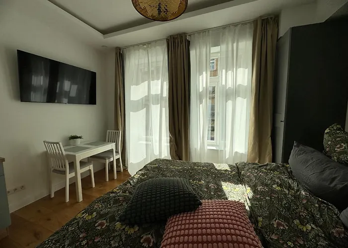 Boutique Hotel Pension Luisengrün Küche 1Gbs WLAN Netflix Disney MagentaTV